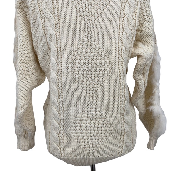 Loop Di Loop Boho Cream Thick Knit Feathered Sweater - Picture 4 of 12